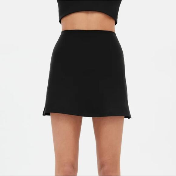 NWT Girlfriend Collective Black Sport Skort - Picture 1 of 14